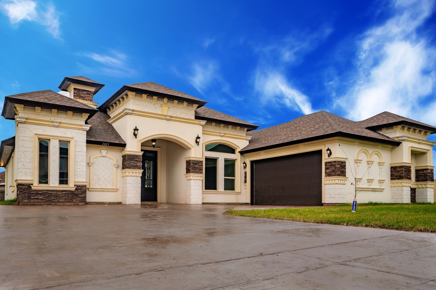 2423 Radiant Dr, a custom home in Edinburg, Texas